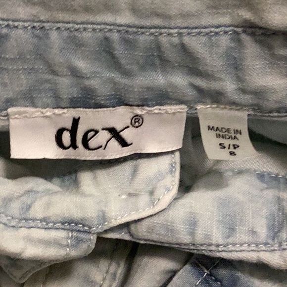 Boys Dex denim shirt, size 8 - Picture 2 of 4